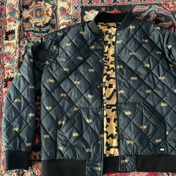 NWOT The North Face Jester Bomber Jacket Reversible - Picture 6 of 12
